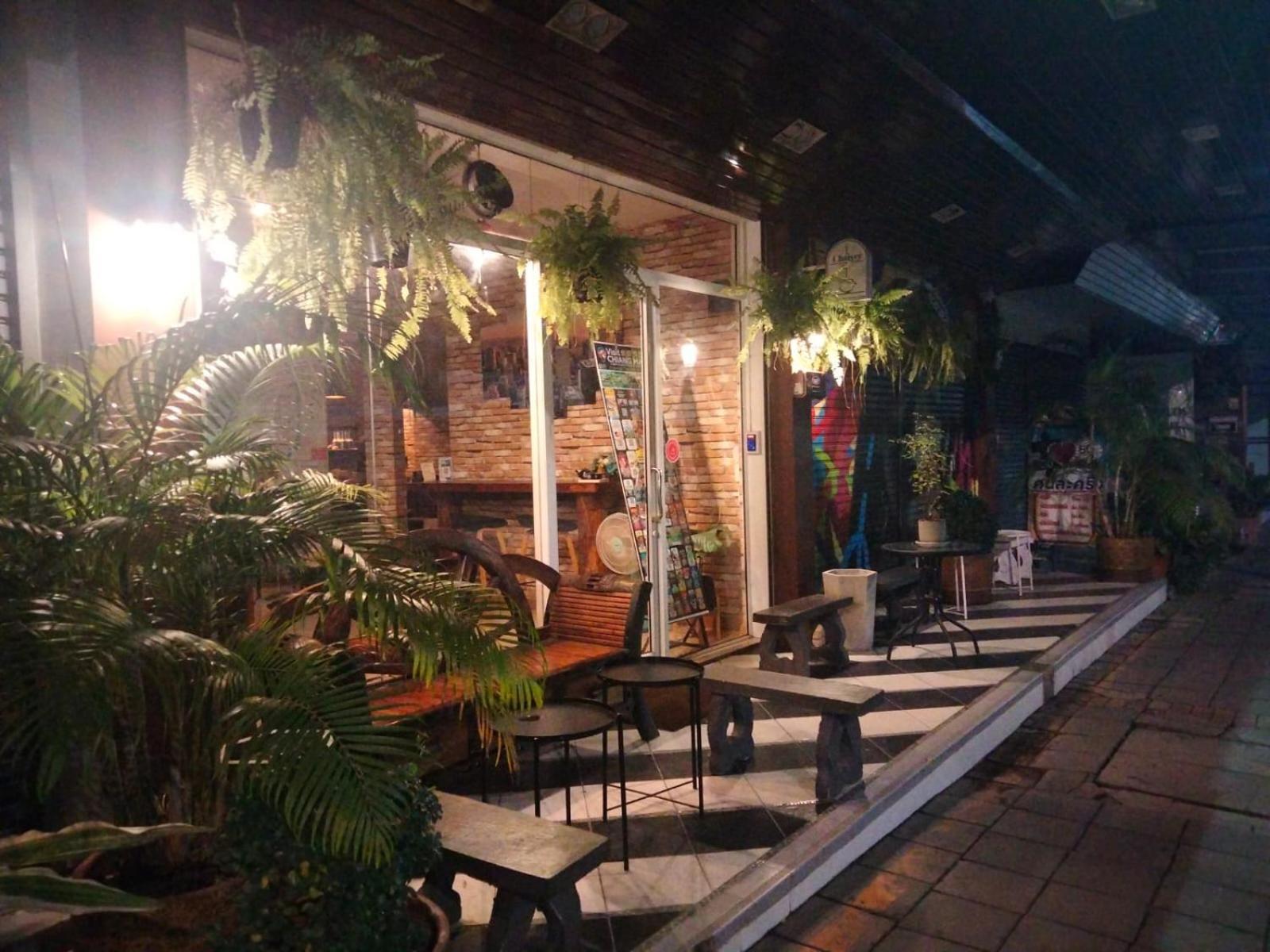 Chaiyee Coffee Chiang Mai Ngoại thất bức ảnh