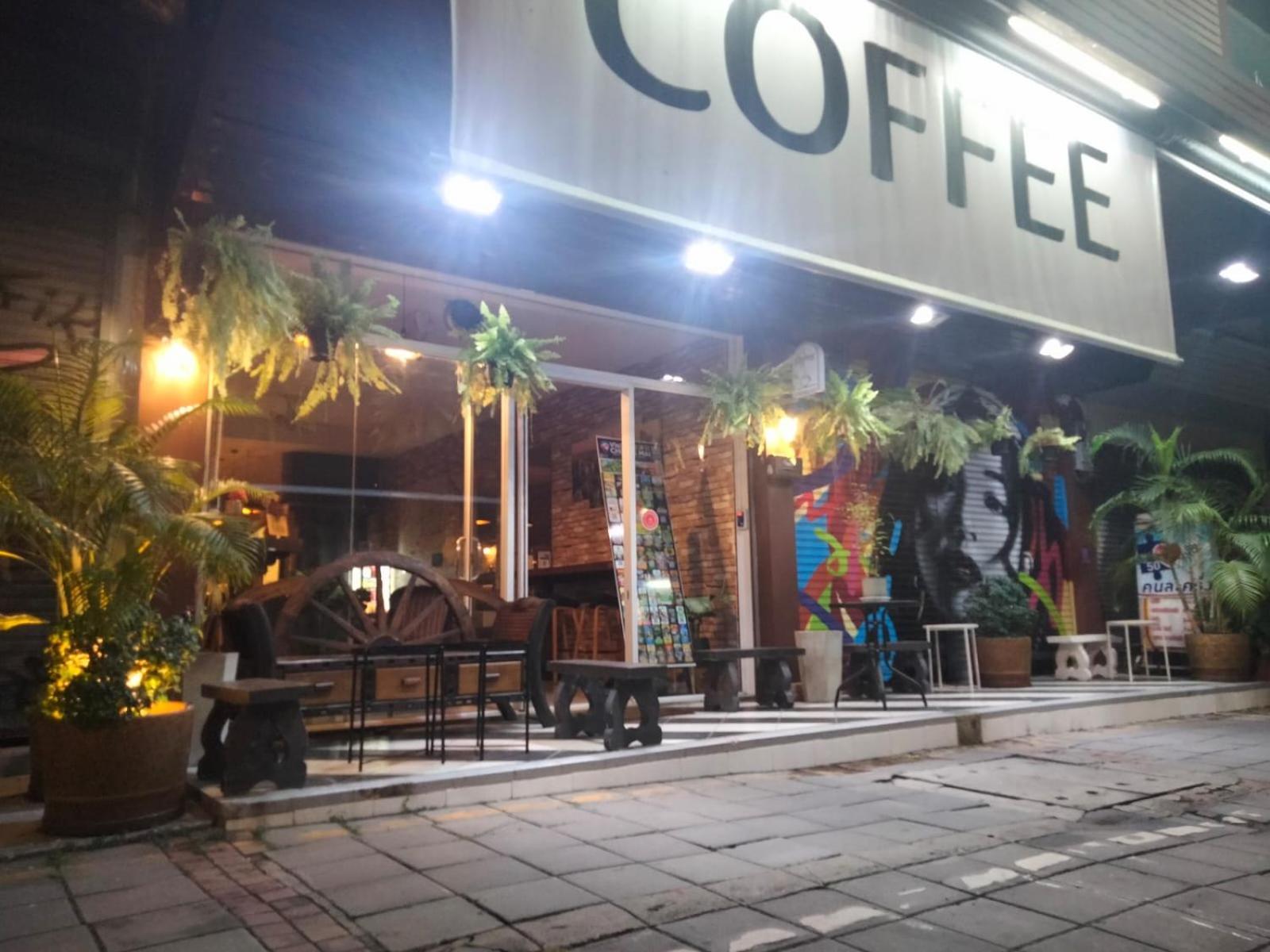 Chaiyee Coffee Chiang Mai Ngoại thất bức ảnh