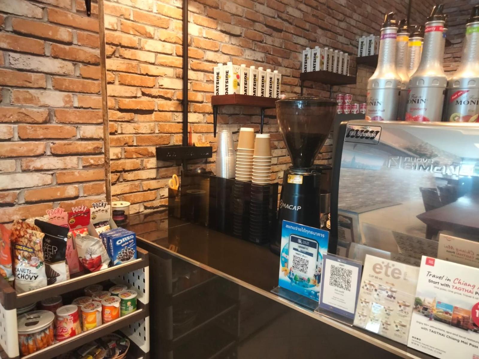 Chaiyee Coffee Chiang Mai Ngoại thất bức ảnh